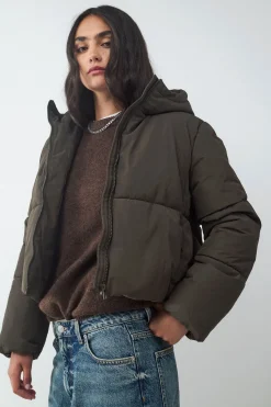 Abrigo acolchado capucha