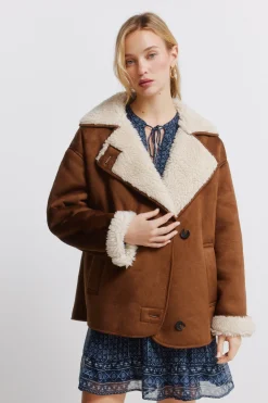 Abrigo cuello borreguito