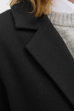 Abrigo cuello italiano