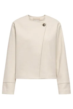 Abrigo de pa&ntilde;o corto