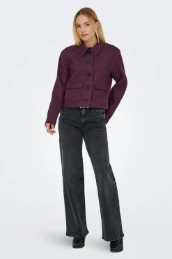 Abrigo de pa&ntilde;o corto