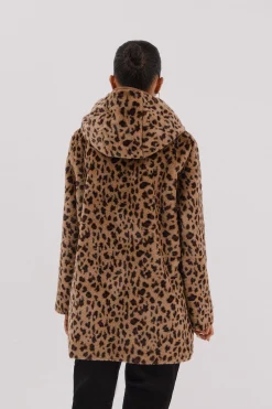 Abrigo efecto doble faz reversible