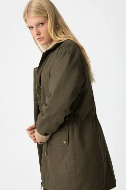 Abrigo Largo con Contraste