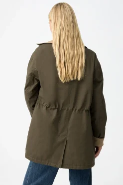 Abrigo Largo con Contraste