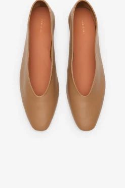 Bailarina tac&oacute;n piel