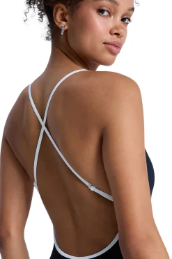 Ba&ntilde;ador entero