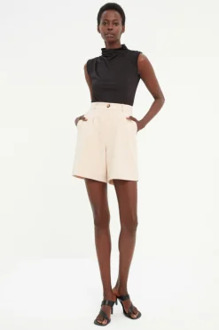 Bermudas con botones