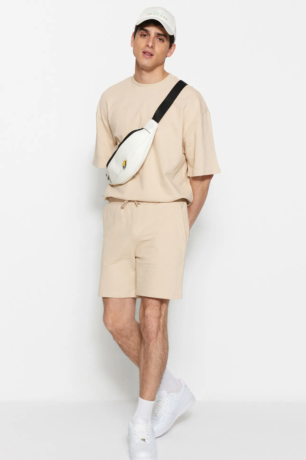 Bermudas tipo jogger