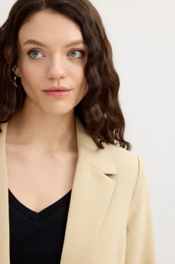 Blazer con hombreras