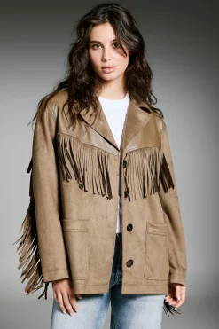 Blazer de ante con flecos