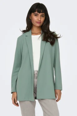 Blazer fluida con manga larga