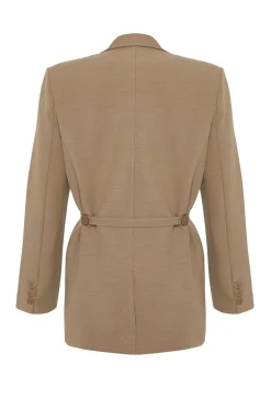 Blazer oversize anudada