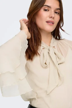 Blusa de gasa manga volantes