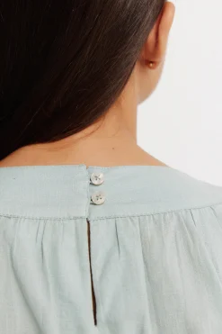 Blusa hombros cut out ni&ntilde;a