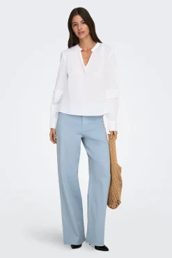 Blusa manga larga bordada