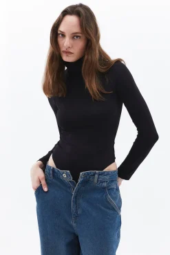 Body de cuello alto
