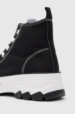 Botas casual puntera