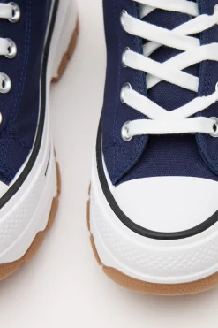 Botas casual puntera