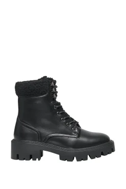 Botín detalle borrego