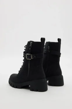 Botines con cordones y cremallera