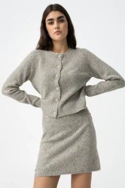 C&aacute;rdigan Con Botones Decorativos