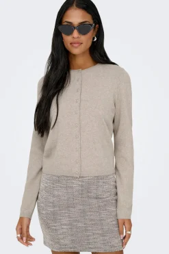 C&aacute;rdigan con botones