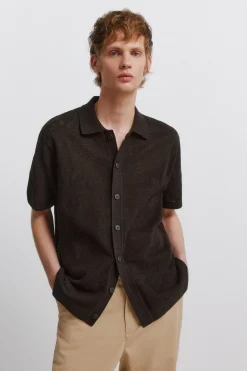 C&aacute;rdigan hojas