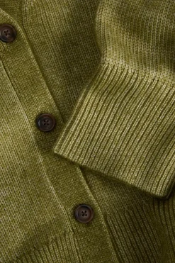 C&aacute;rdigan suave escote v