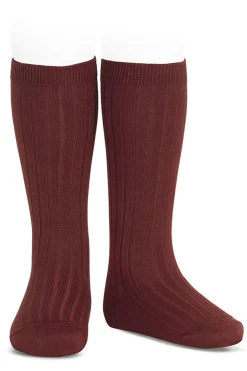 Calcetines altos b&aacute;sicos canal&eacute;