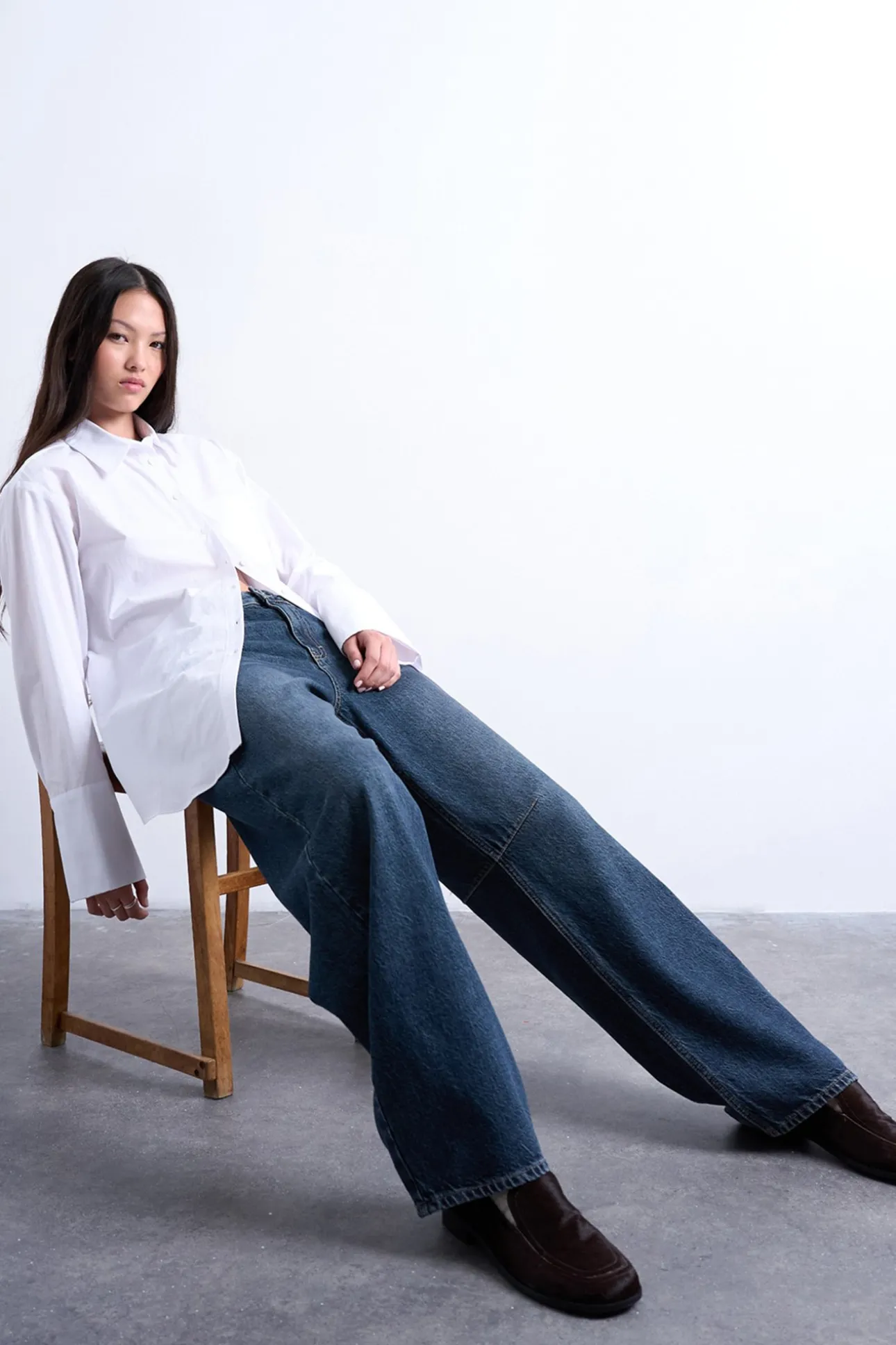 Camisa amplia de corte oversize