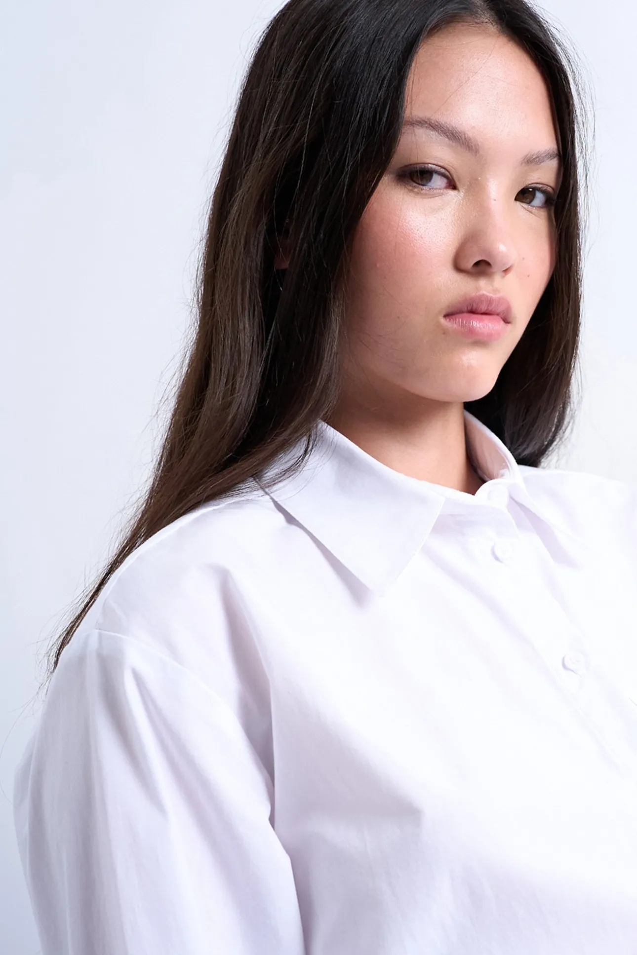 Camisa amplia de corte oversize