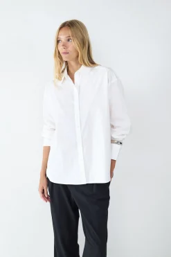 Camisa b&aacute;sica popel&iacute;n