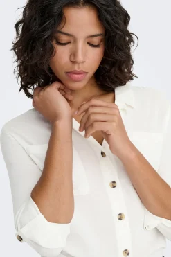 Camisa de rayas bolsillos frontales