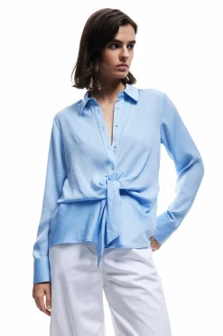 Camisa de sat&eacute;n