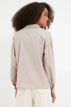 Camisa detalle volantes