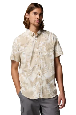 Camisa estampada de manga corta