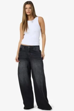 Camiseta b&aacute;sica estilo nadadora