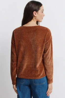 Camiseta chenilla tachas