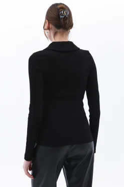 Camiseta de cuello polo