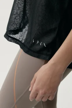 Camiseta deportiva Ada 2.0 Negra