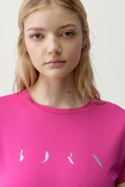 Camiseta deportiva Azami rosa fucsia