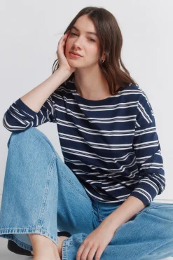 Camiseta hombro botones