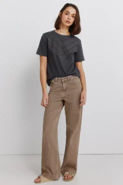 Camiseta manga corta tachas