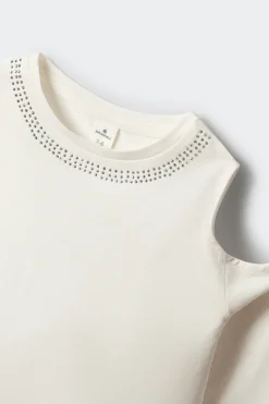 Camiseta manga larga tachas hombro descubierto ni&ntilde;a