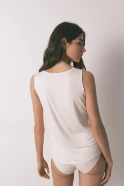 Camiseta punto s&uacute;per suave beige