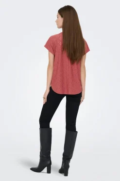 Camiseta regular fit manga corta