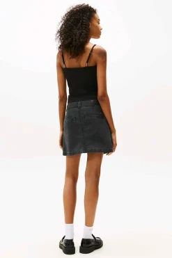 Camiseta slim de tirantes