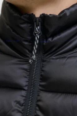 Cazadora acolchada ligera