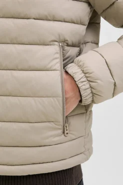 Cazadora acolchada ligera