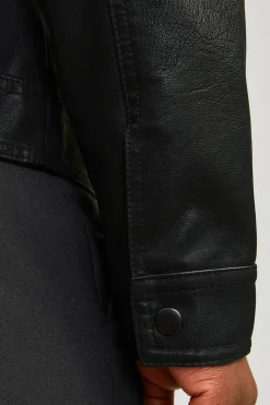 Cazadora biker sint&eacute;tica